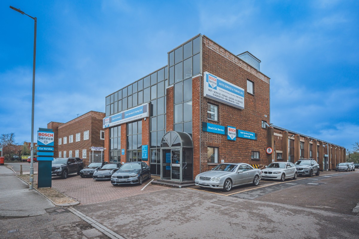 Bosch Car Service Hitchin Depot